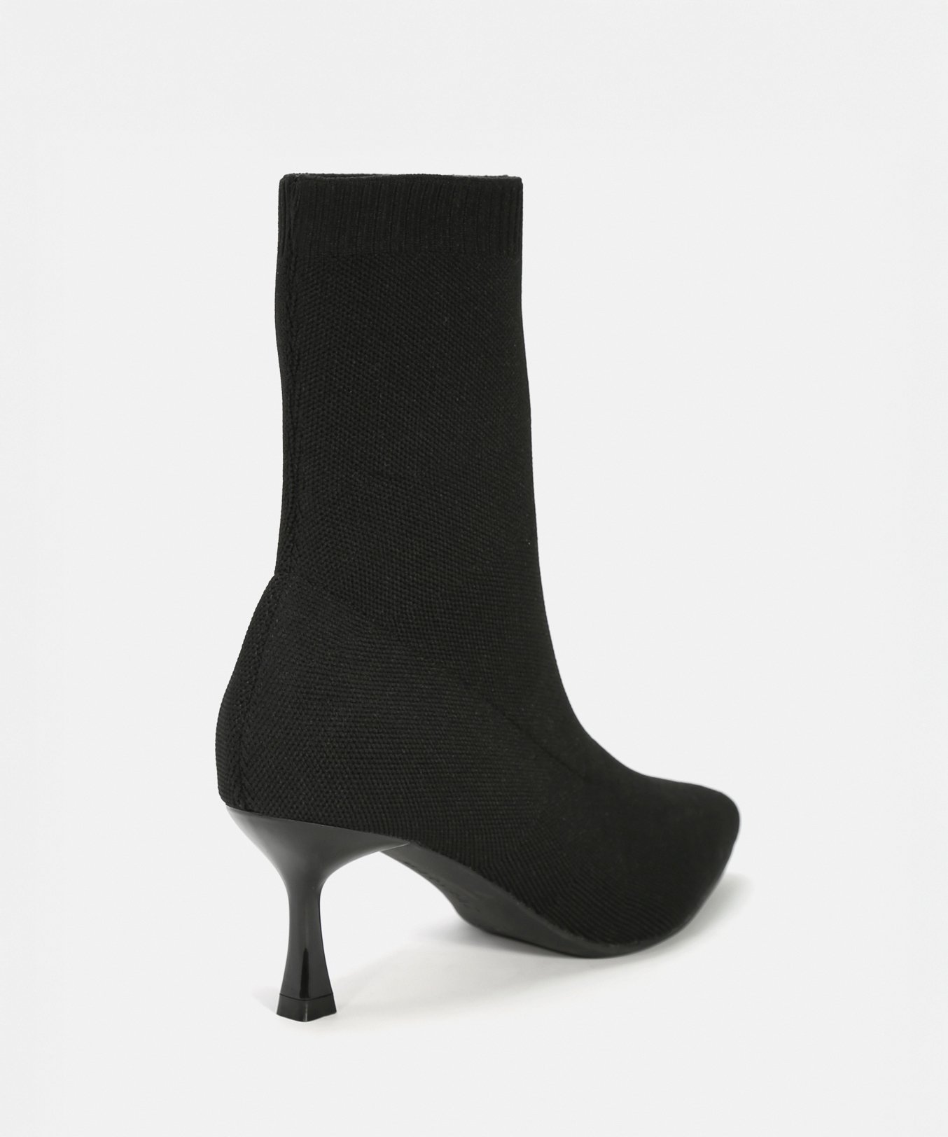 Botín calcetín tacón